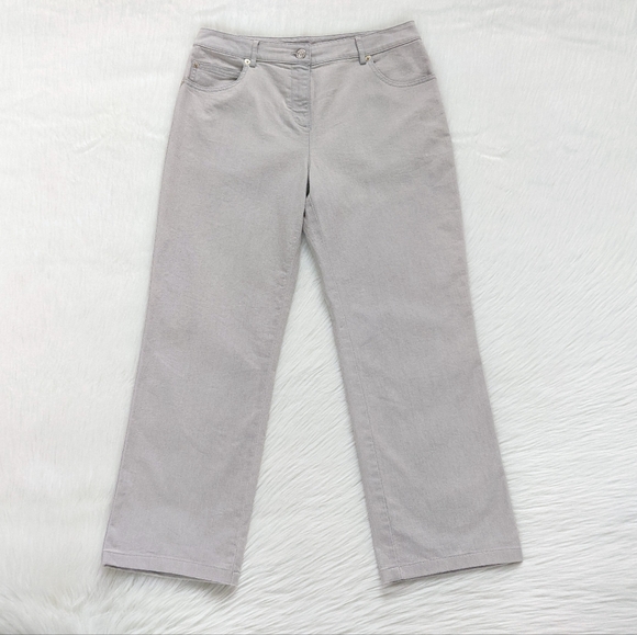 St. John Light Gray Straight Leg Cropped Jeans | Size 4 - Picture 6 of 9